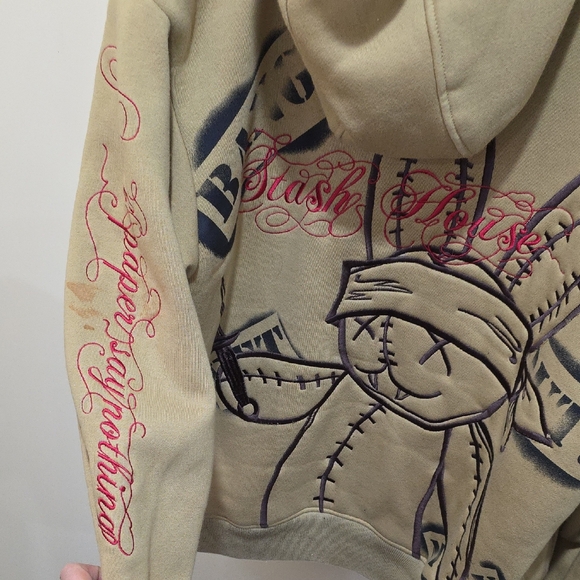 STASH HOUSE VINTAGE Y2K HOODIE Beige Hoodie with Bunny Patch - Picture 8 of 8